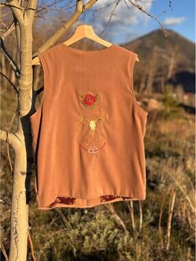 Upcycled Western Embroidered Susan Graver Tan Vest (M)